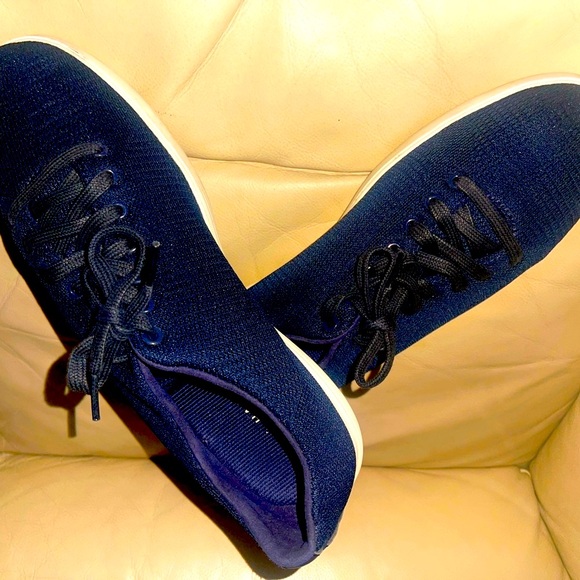 Cole Haan casual shoes EUC - Picture 4 of 13